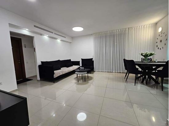 תמונה של למכירה 4 חדרים בקריית האומנים מצליח