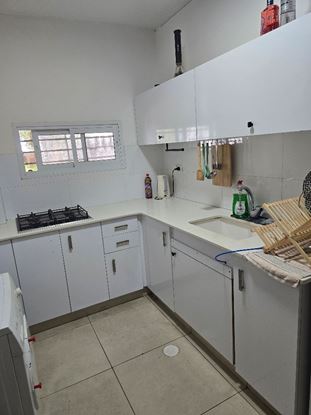 תמונה של להשכרה דירת 3 חדרים ברחוב עוזיאל 16 בת ים קרול אליאב