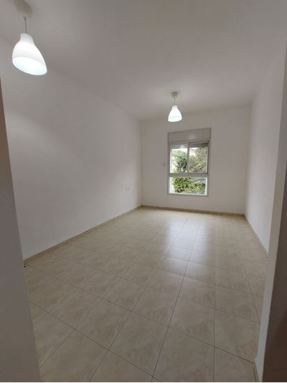 תמונה של למכירה בדרך עכו קרית ביאליק - מעולה להשקעה/מגורים!