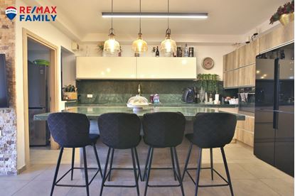 תמונה של למכירה בנאות אפקה ק.ביאליק -דירת 4 חד' לכיוון שמורת אפק!