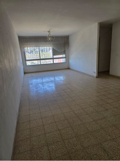 תמונה של למכירה ברחוב חנה סנש חיפה!