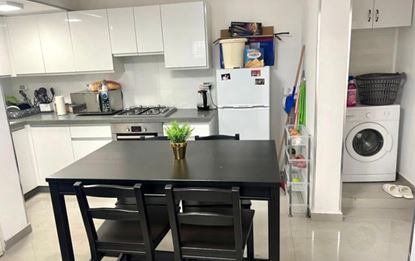 תמונה של דירת 3 חד׳ קרקע משופצת פינוי בינוי אברהם הלל